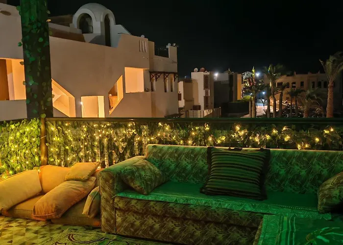 Apartment Luxury Poolside Retreat Elegant Within A Seafront Sharm El-Sheikh