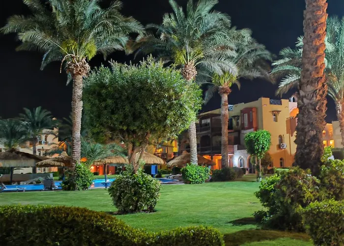 Luxury Poolside Retreat Elegant Within A Seafront * Sharm El-Sheikh